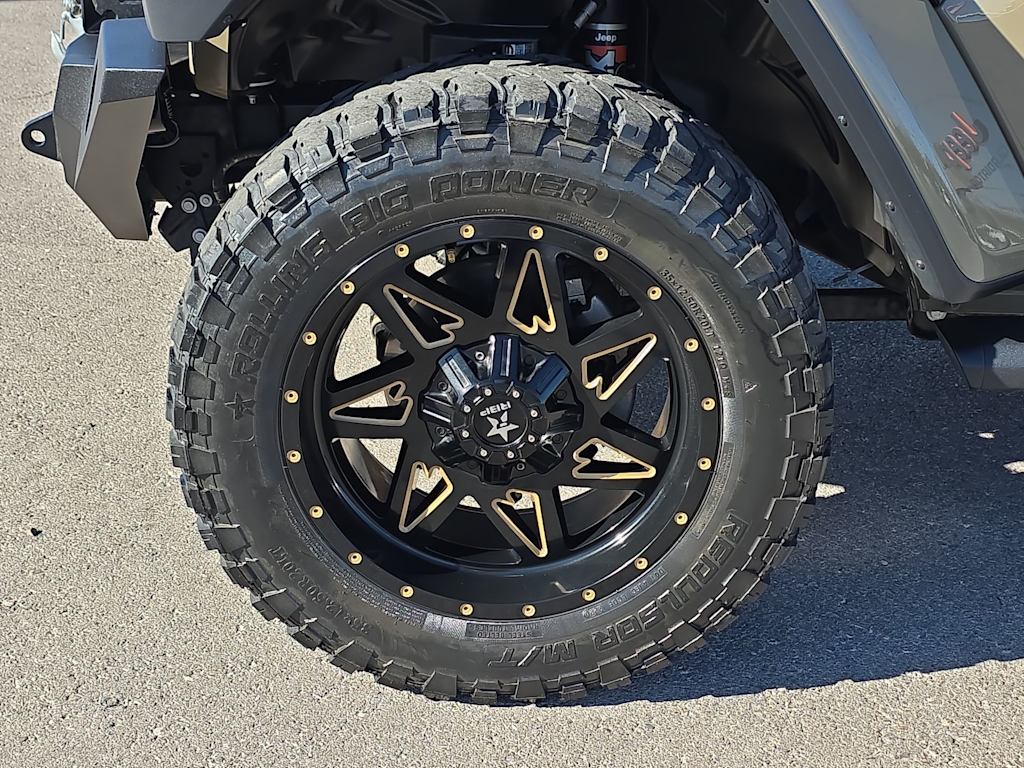 Thumbnail: 2020 Jeep Gladiator - 7