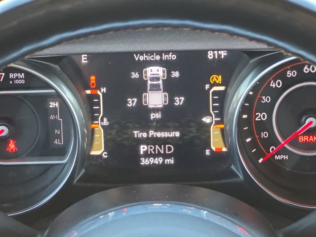 Thumbnail: 2020 Jeep Gladiator - 16