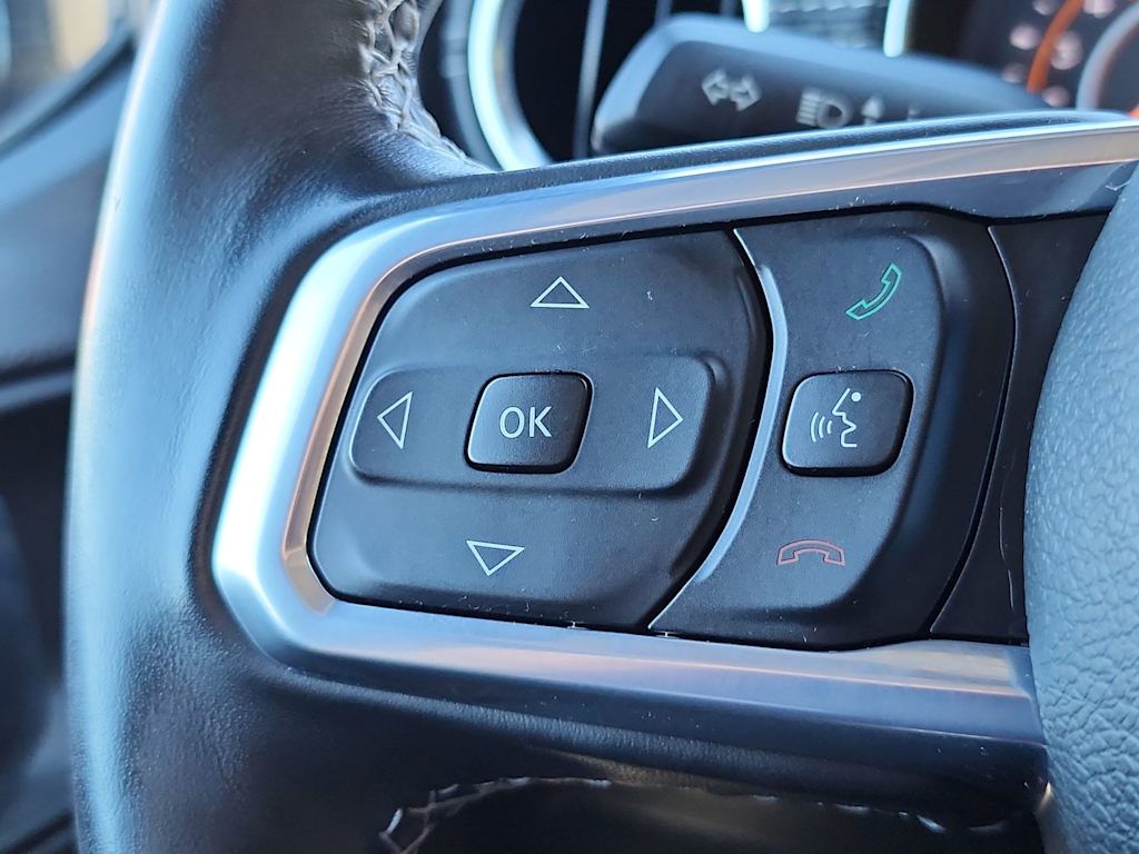 Thumbnail: 2021 Jeep Gladiator - 25