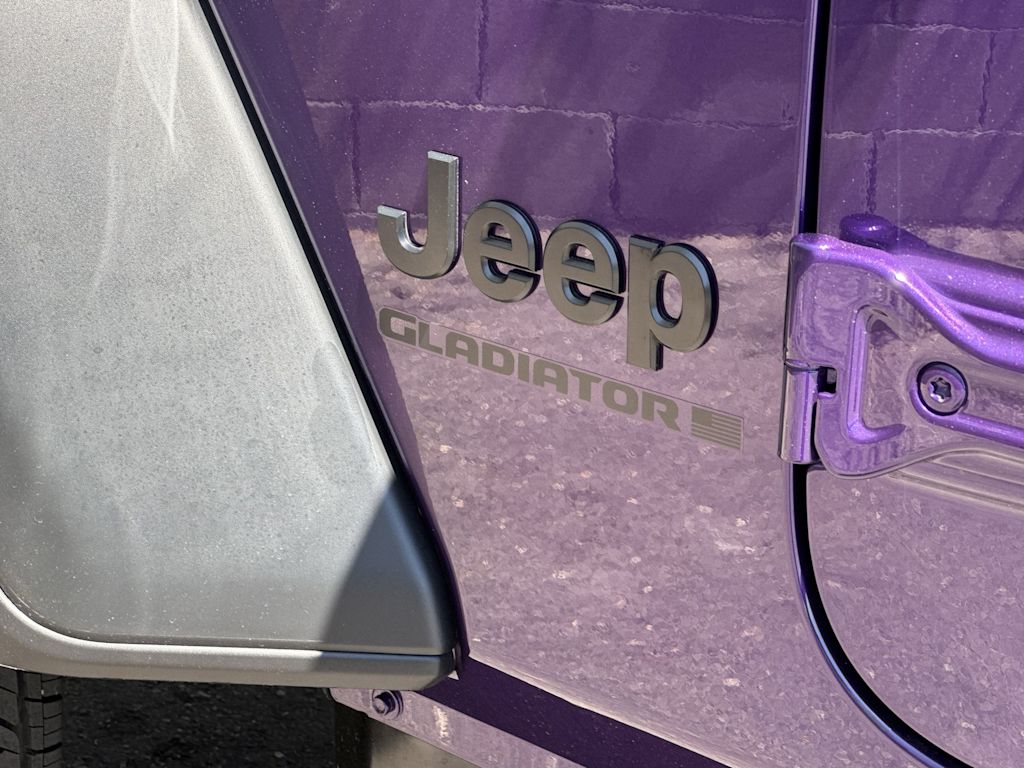 Thumbnail: 2026 Jeep Gladiator - 7