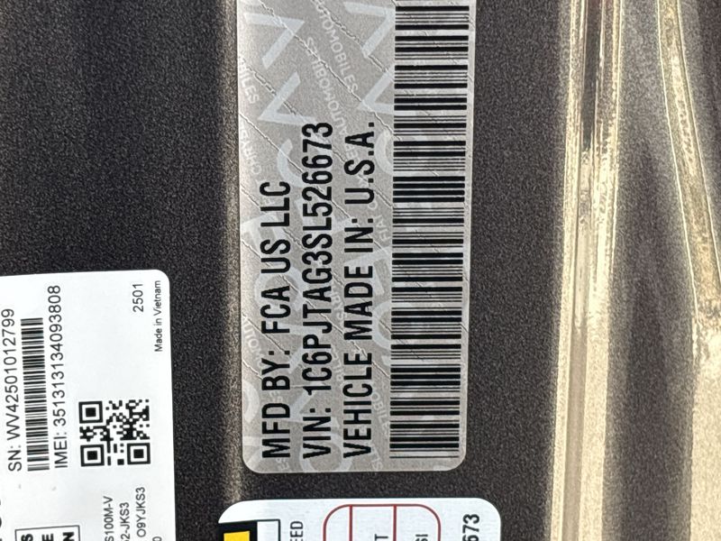 Thumbnail: 2025 Jeep Gladiator - 18