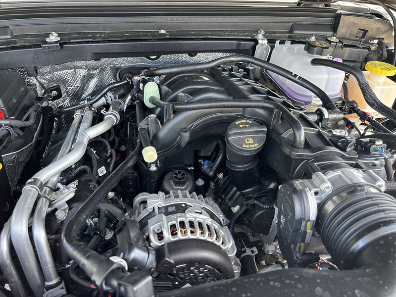 Thumbnail: 2025 Jeep Gladiator - 7