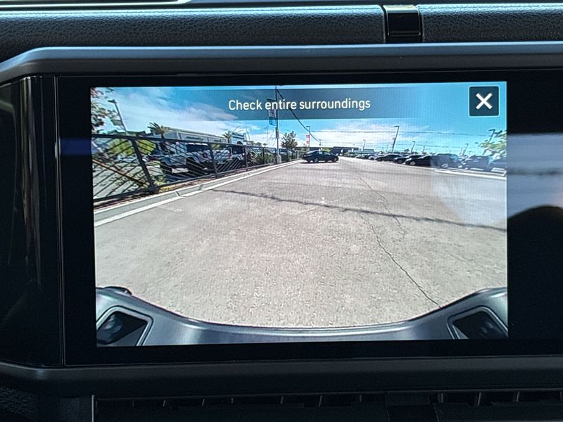 Thumbnail: 2025 Jeep Gladiator - 25