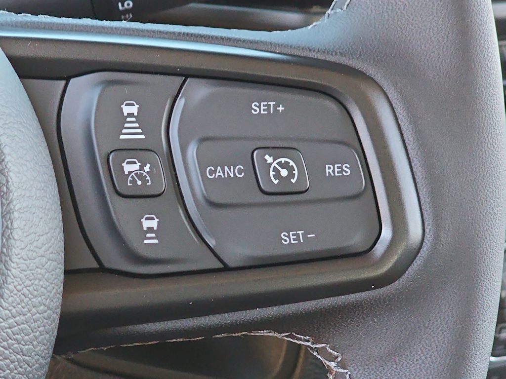 Thumbnail: 2026 Jeep Gladiator - 27