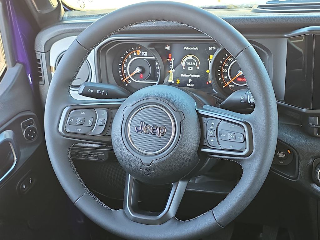 Thumbnail: 2026 Jeep Gladiator - 10