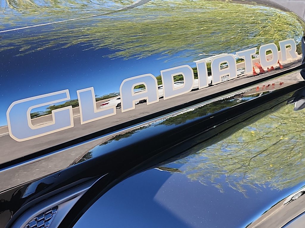 Thumbnail: 2026 Jeep Gladiator - 7