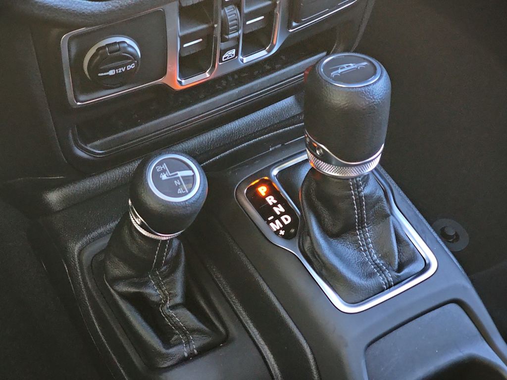 Thumbnail: 2026 Jeep Gladiator - 14