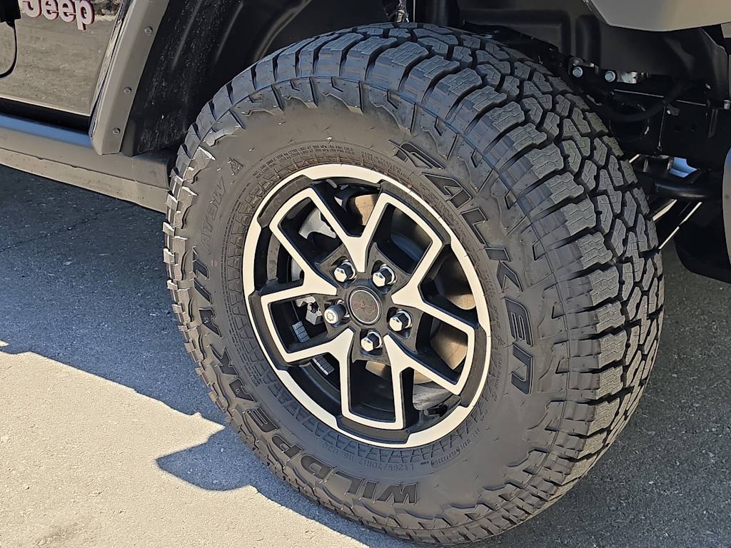 Thumbnail: 2026 Jeep Gladiator - 8