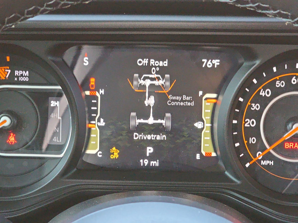 Thumbnail: 2026 Jeep Gladiator - 16
