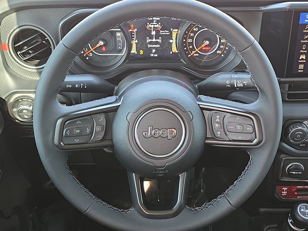 Thumbnail: 2026 Jeep Gladiator - 13