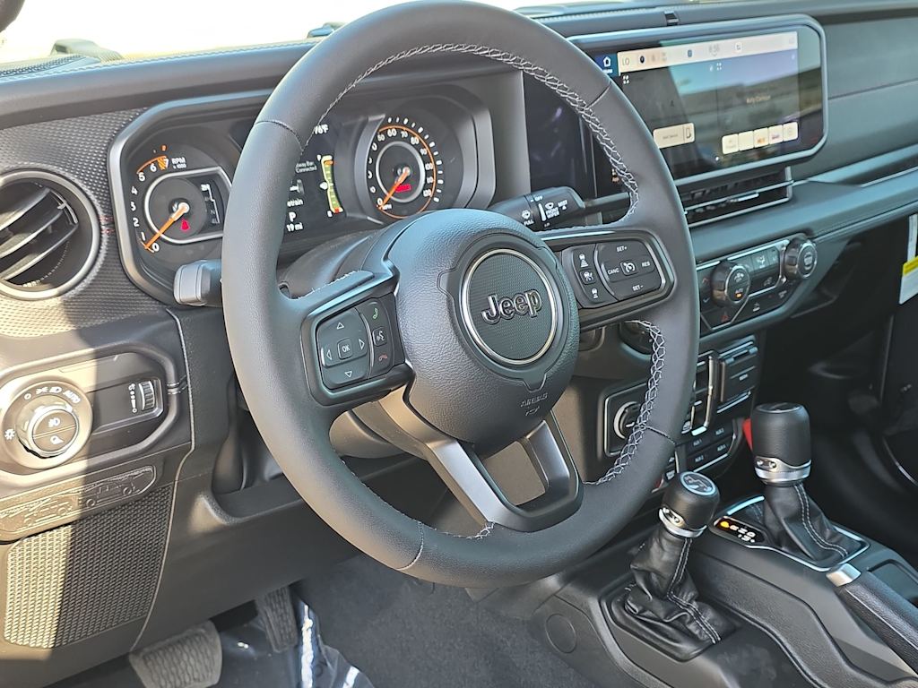 Thumbnail: 2026 Jeep Gladiator - 2