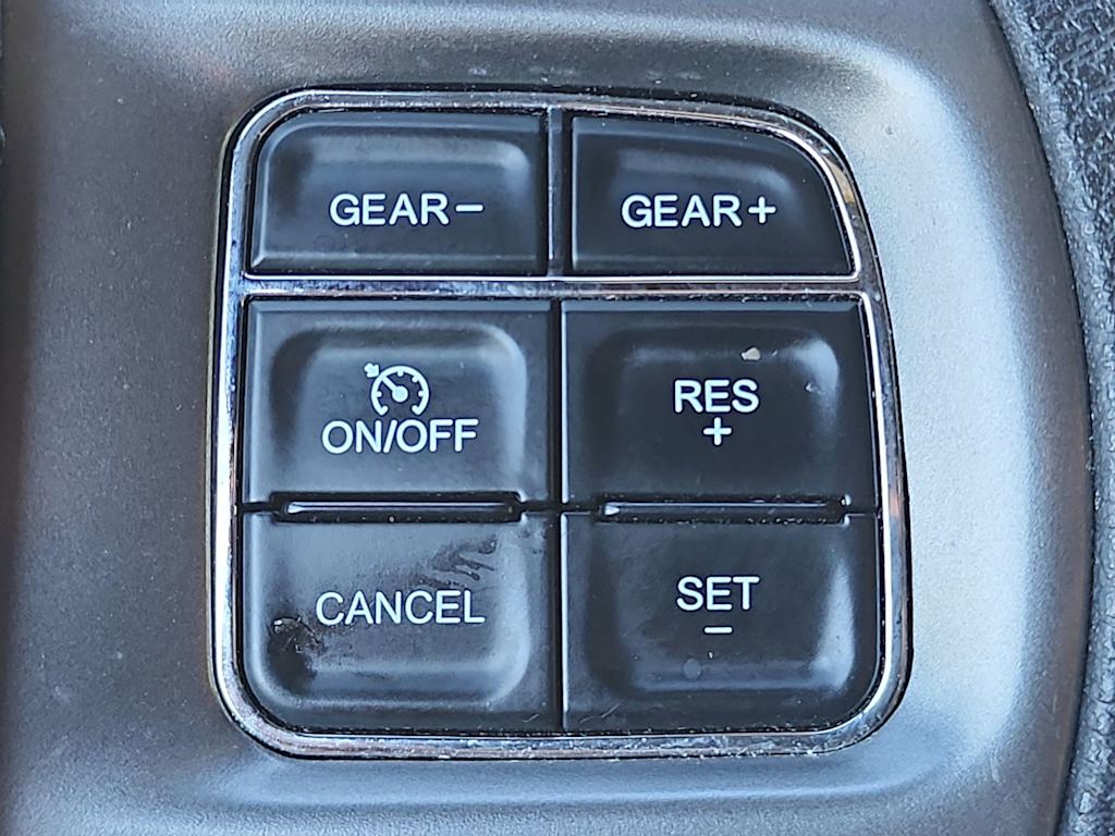 Thumbnail: 2024 RAM 1500 - 28