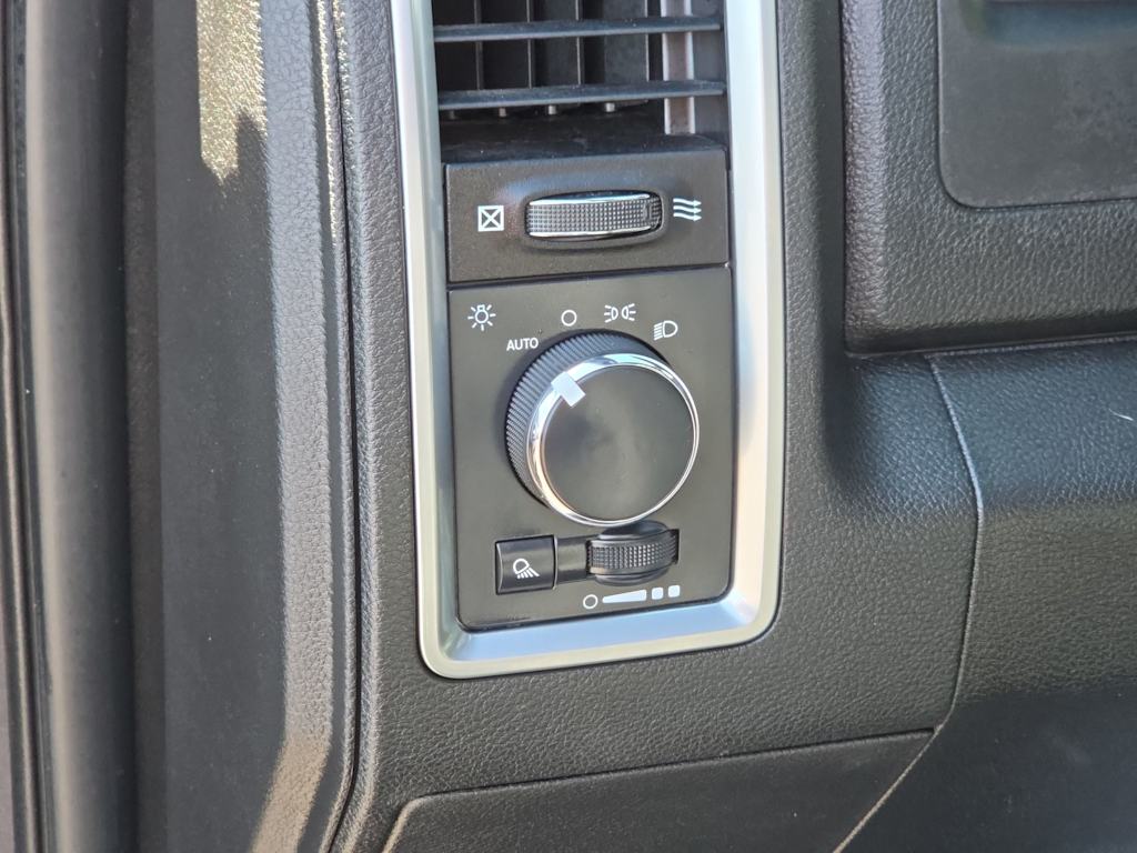 Thumbnail: 2024 RAM 1500 - 16