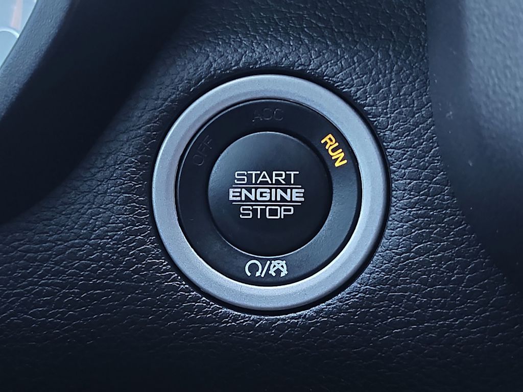Thumbnail: 2021 RAM 1500 - 25