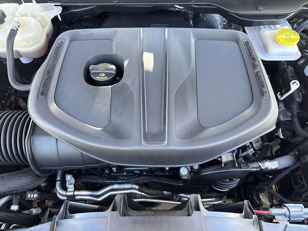 Thumbnail: 2025 RAM 1500 - 9