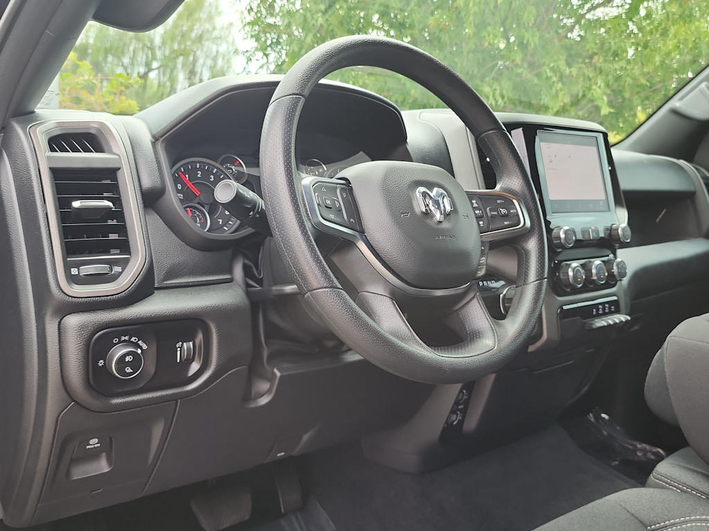 Thumbnail: 2026 RAM 1500 - 2