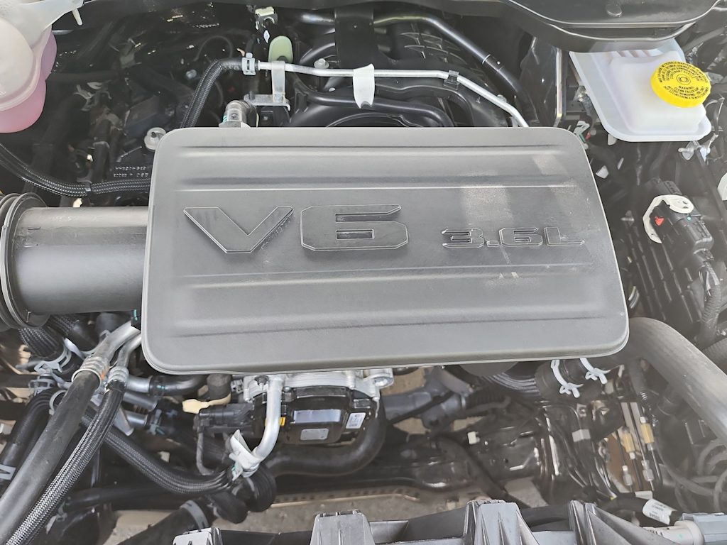 Thumbnail: 2026 RAM 1500 - 8