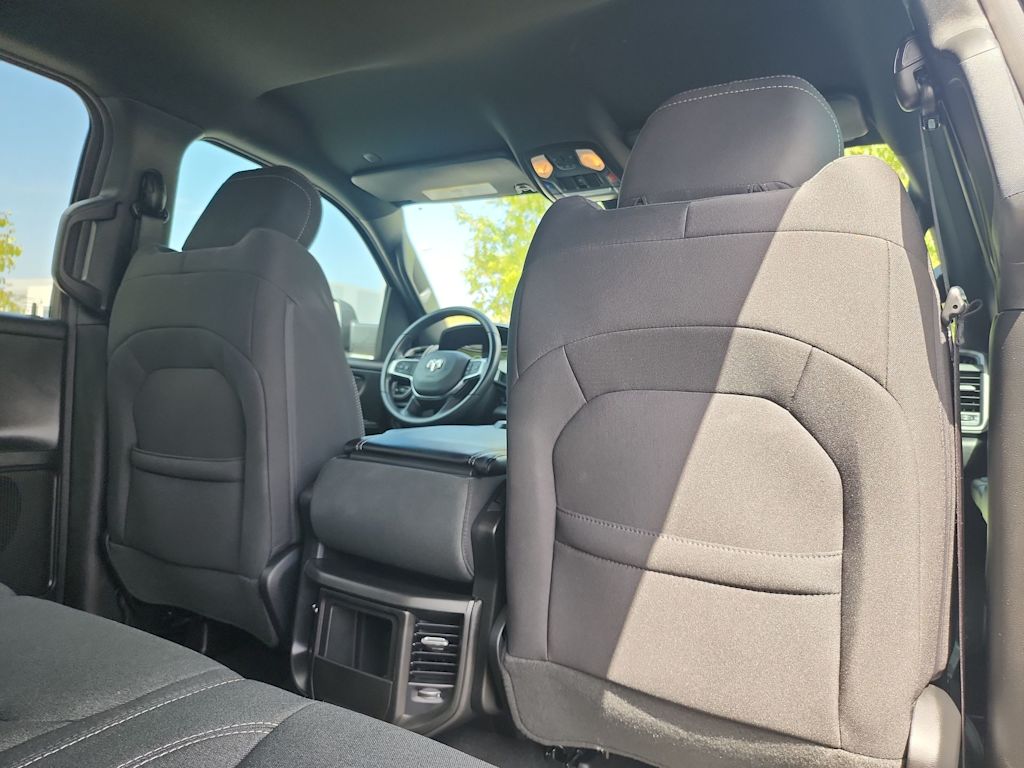 Thumbnail: 2026 RAM 1500 - 11