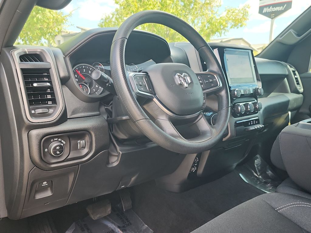 Thumbnail: 2026 RAM 1500 - 2