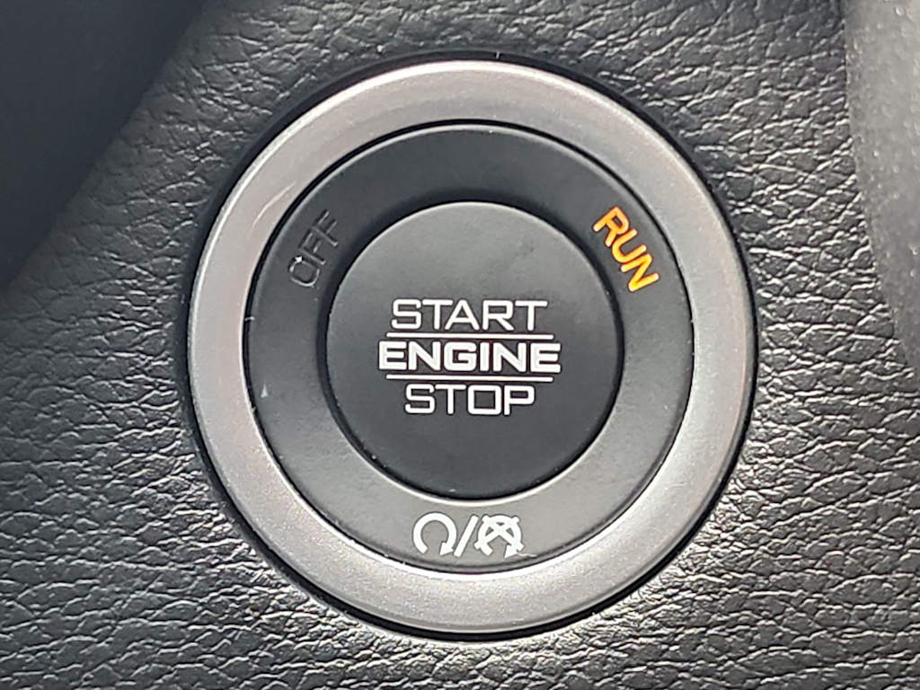 Thumbnail: 2026 RAM 1500 - 25
