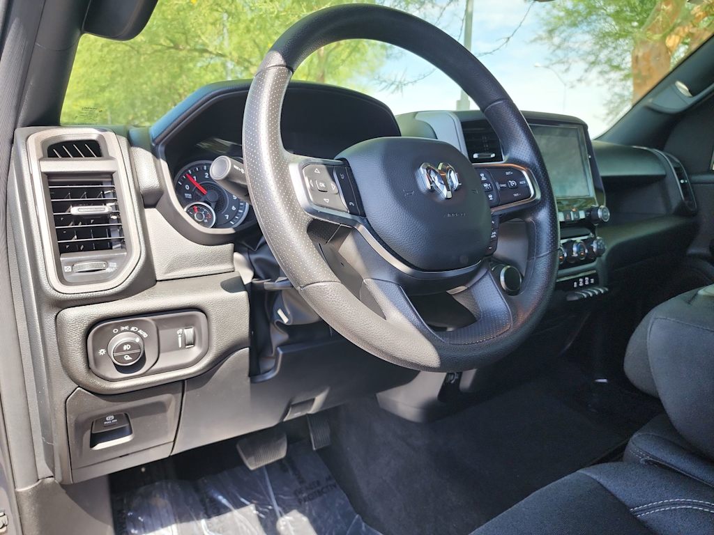 Thumbnail: 2026 RAM 1500 - 2