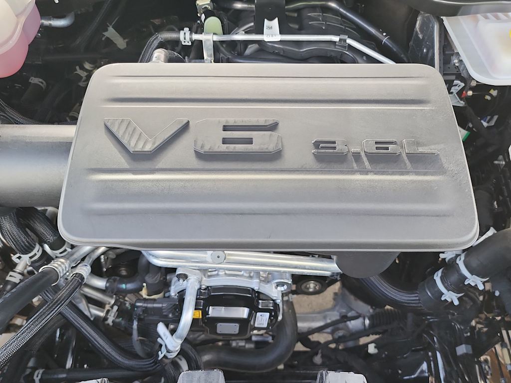 Thumbnail: 2026 RAM 1500 - 8