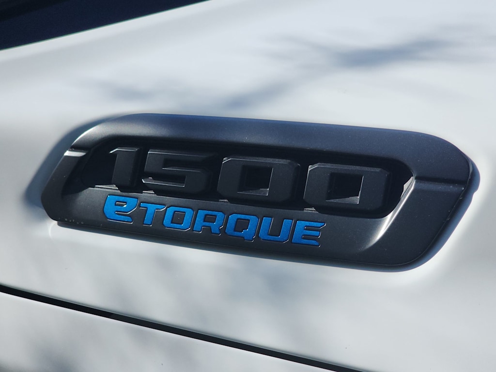 Thumbnail: 2026 RAM 1500 - 7