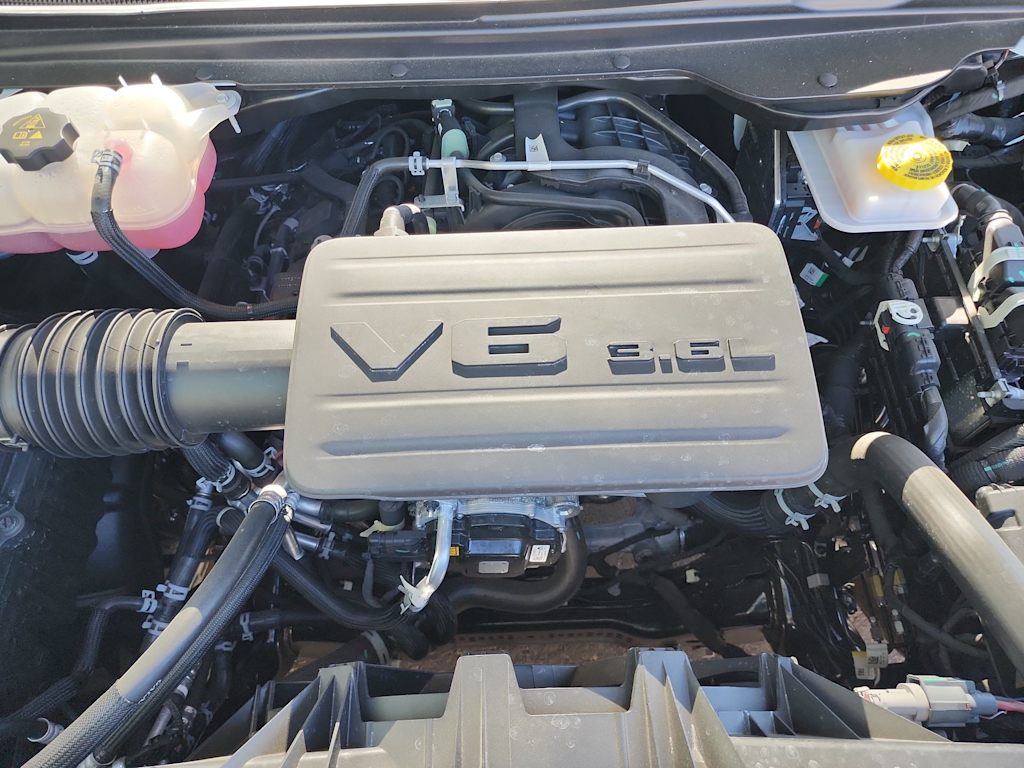 Thumbnail: 2026 RAM 1500 - 9