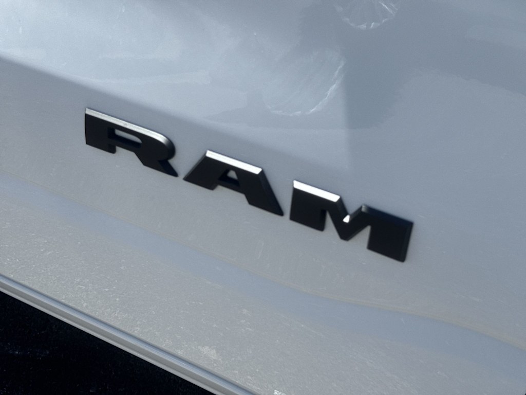 Thumbnail: 2026 RAM 1500 - 7