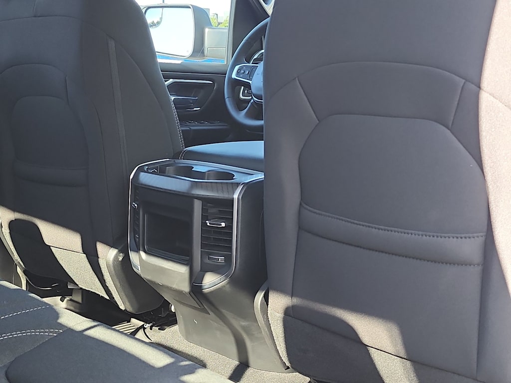 Thumbnail: 2025 RAM 1500 - 15