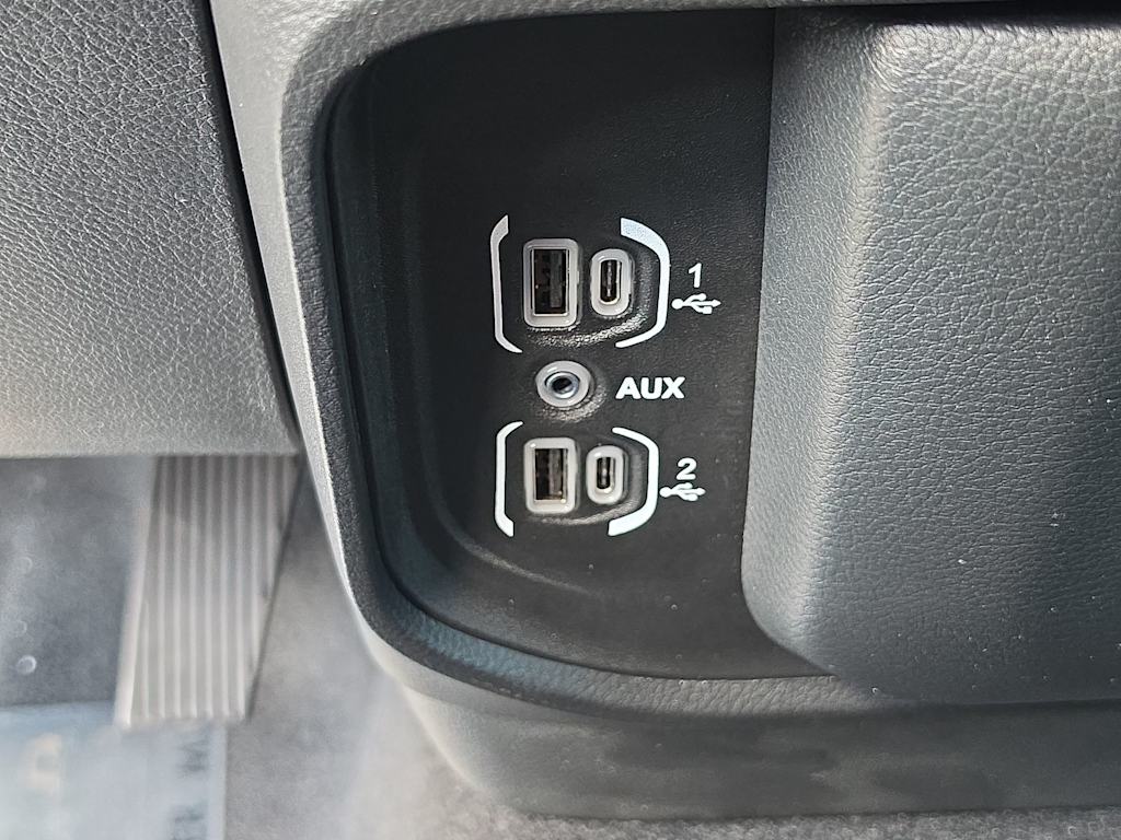 Thumbnail: 2026 RAM 1500 - 27