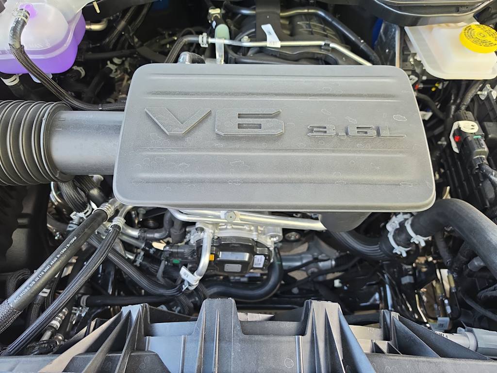 Thumbnail: 2026 RAM 1500 - 9