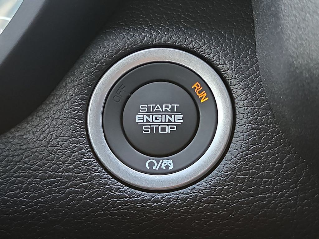 Thumbnail: 2026 RAM 1500 - 25