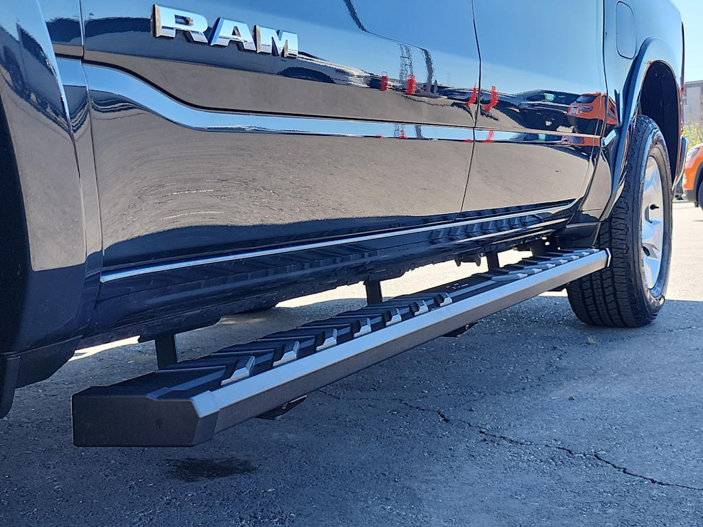 Thumbnail: 2025 RAM 1500 - 7