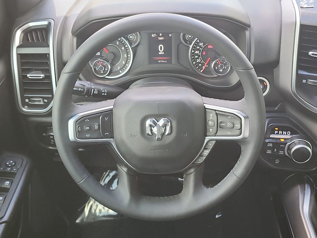 Thumbnail: 2025 RAM 1500 - 10