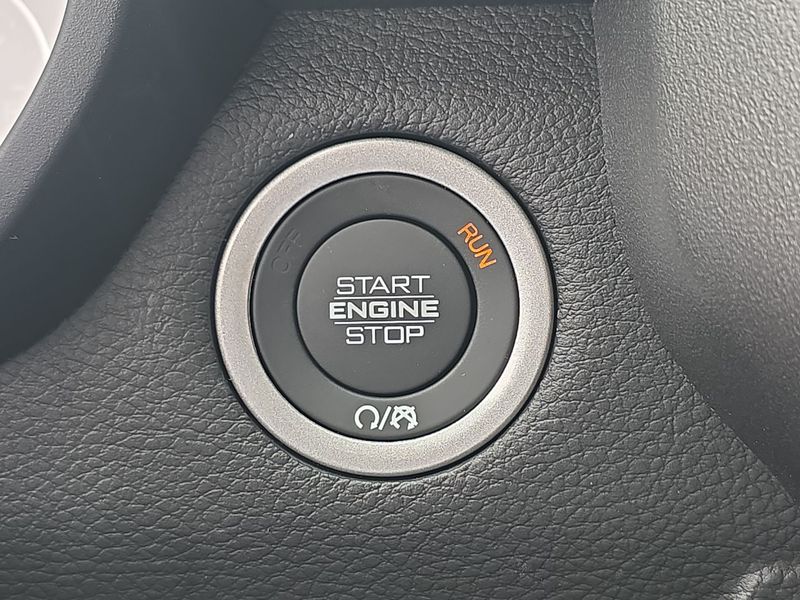 Thumbnail: 2026 RAM 1500 - 25