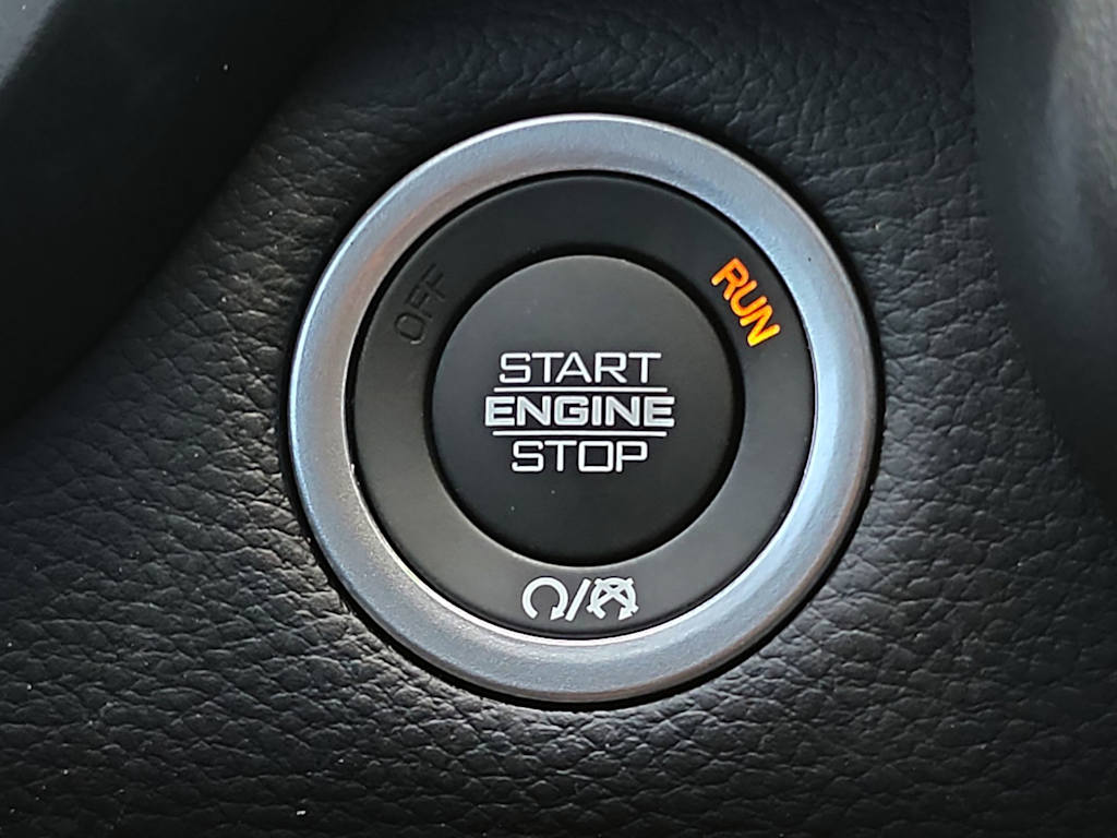 Thumbnail: 2026 RAM 1500 - 25
