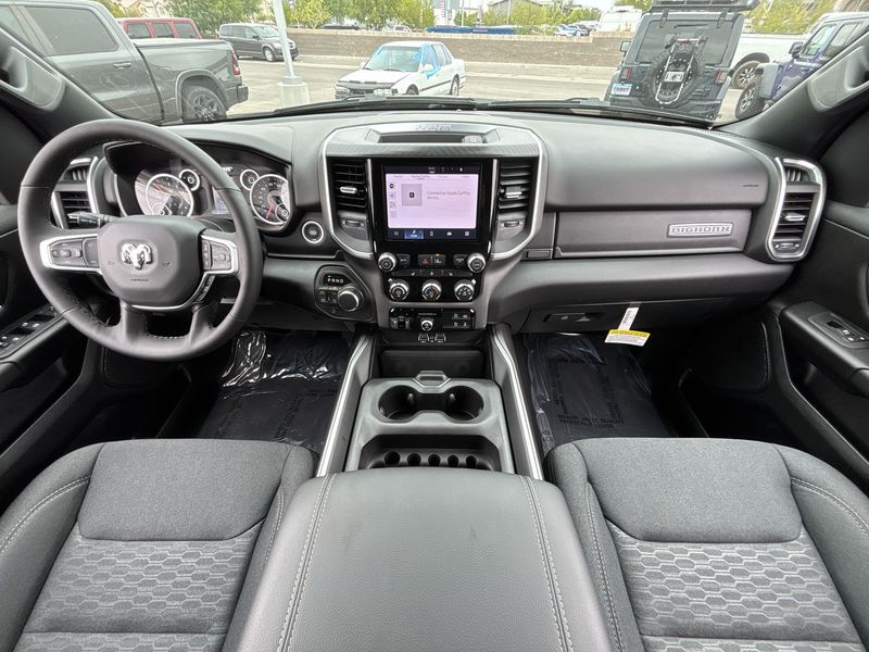 Thumbnail: 2026 RAM 1500 - 10