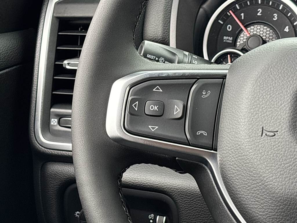 Thumbnail: 2026 RAM 1500 - 27