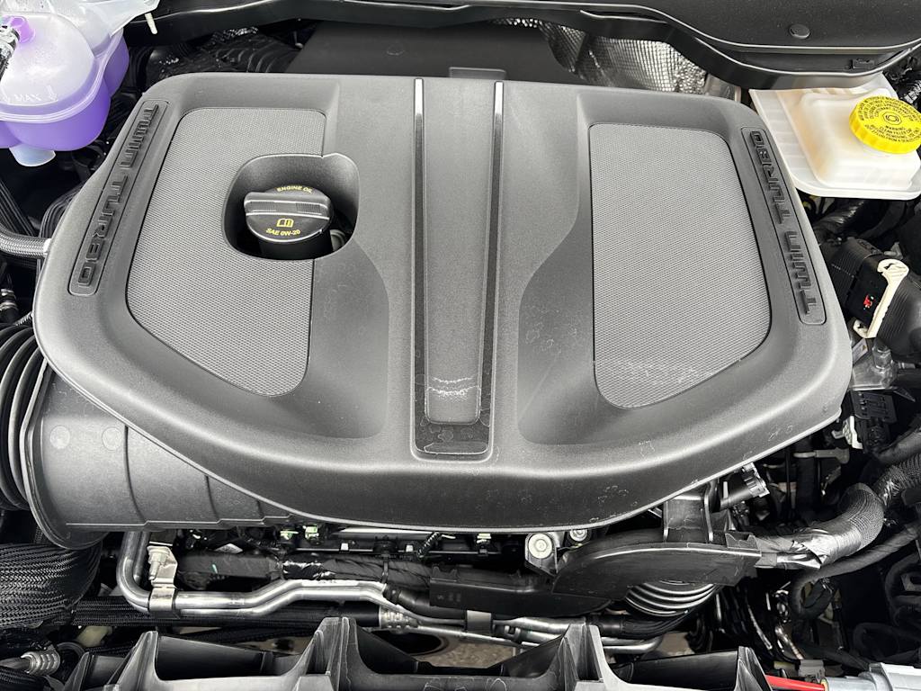 Thumbnail: 2026 RAM 1500 - 9