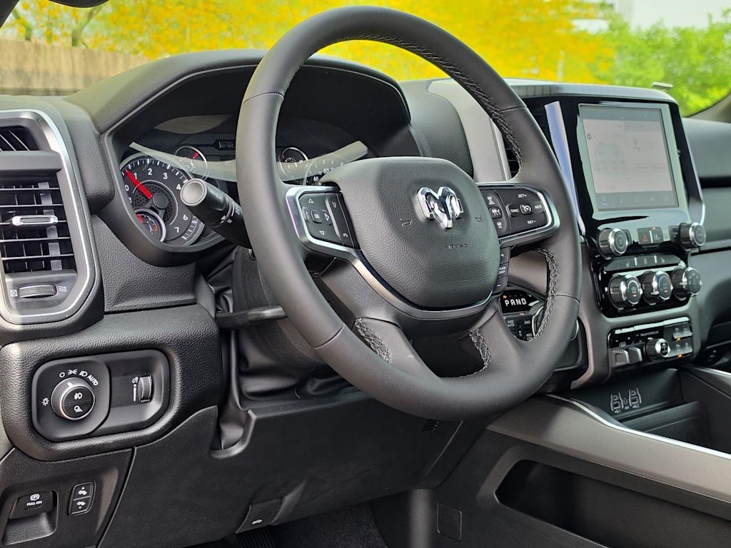 Thumbnail: 2026 RAM 1500 - 2
