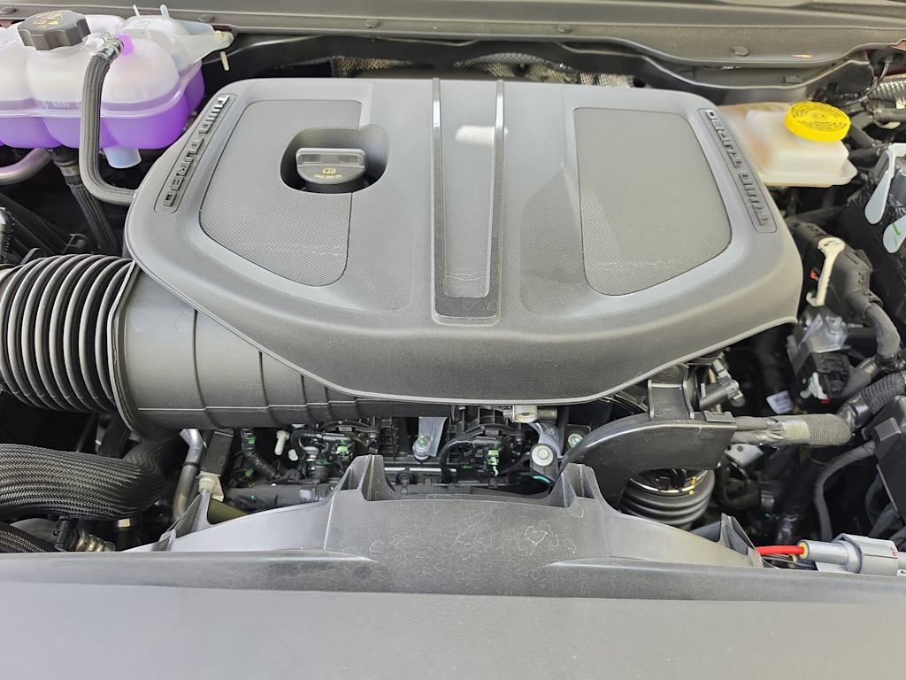 Thumbnail: 2026 RAM 1500 - 9