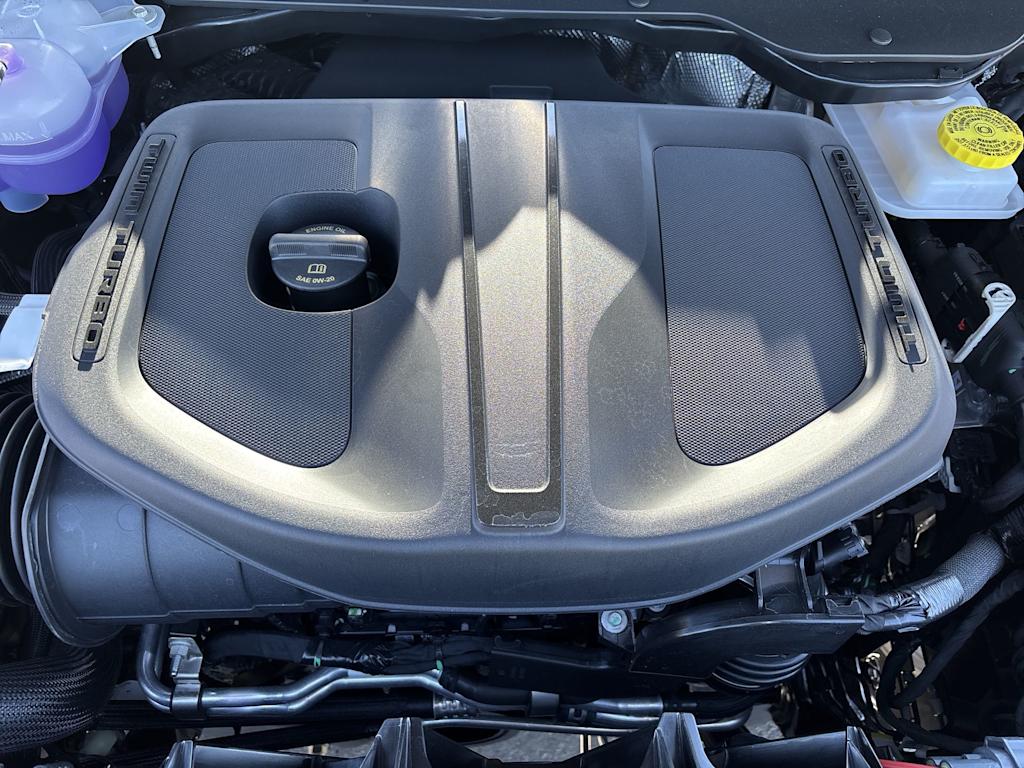 Thumbnail: 2026 RAM 1500 - 9