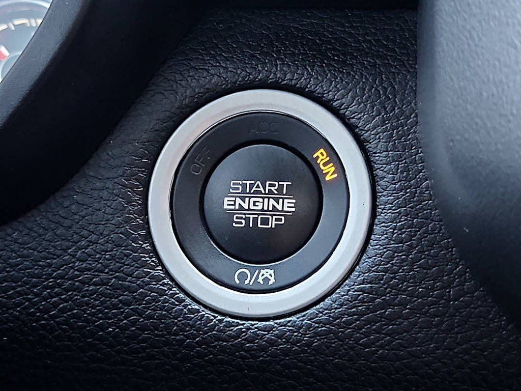 Thumbnail: 2021 RAM 1500 - 21