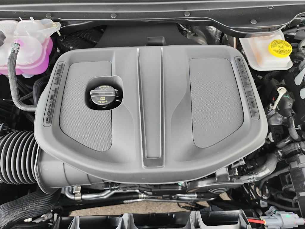 Thumbnail: 2026 RAM 1500 - 9