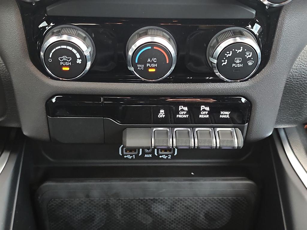 Thumbnail: 2026 RAM 1500 - 28