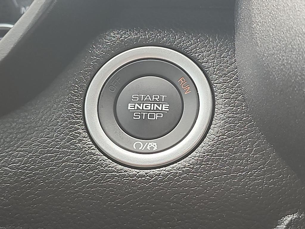 Thumbnail: 2026 RAM 1500 - 25