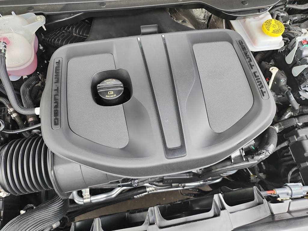 Thumbnail: 2026 RAM 1500 - 8