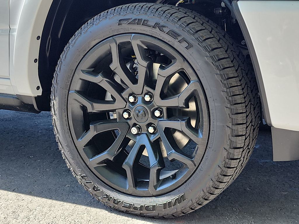 Thumbnail: 2026 RAM 1500 - 8