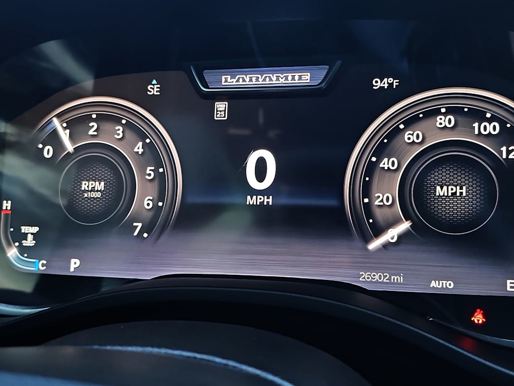 Thumbnail: 2025 RAM 1500 - 25